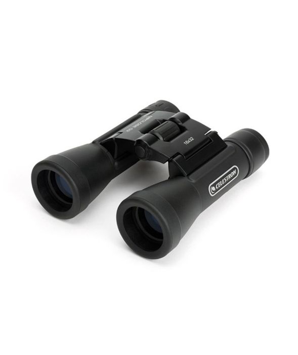 Celestron UpClose G2 16x32 roof binocular