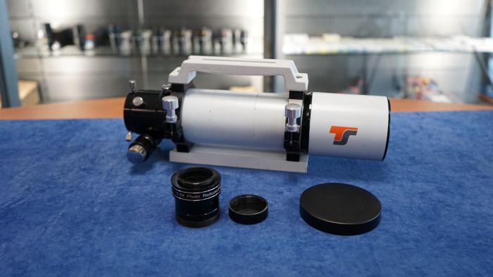 Rifrattore apocromatico TS photoline 72 mm usato