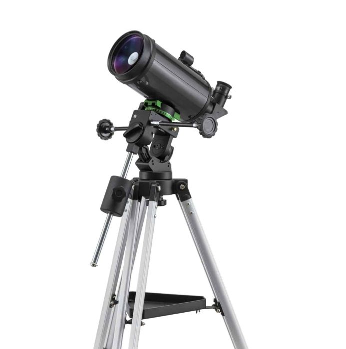 Telescopio Sky-Watcher Maksutov Cassegrain 90/1250 su montatura Sky-Watcher CQ40