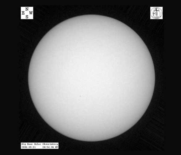 Il Sole ripreso durante un periodo di minimo, completamente privo di dettagli appariscenti